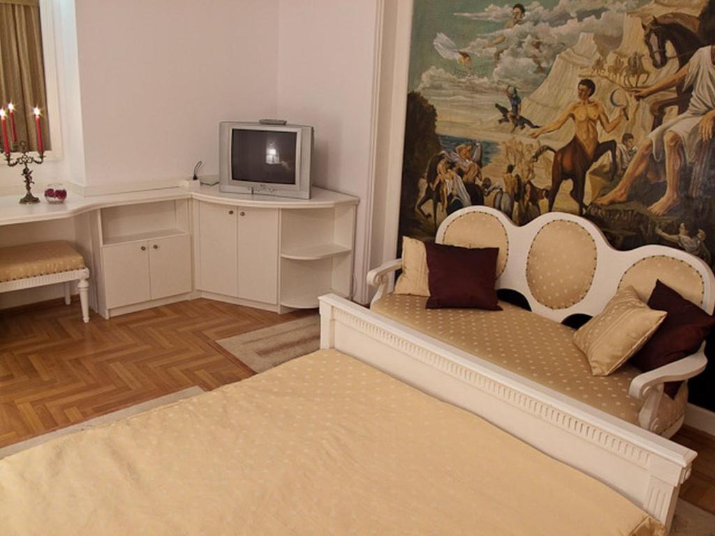 Hotel Castel Dracula Piatra Fântânele Exterior foto